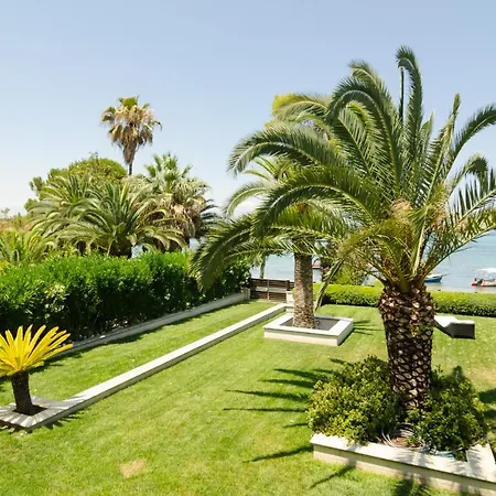 Villa Samaya